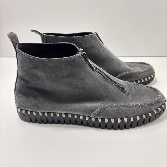 Ilse Jacobsen Tulip Front Zip Gray Suede Boots 40 (9.5-10) Futuristic Modern - Picture 3 of 12